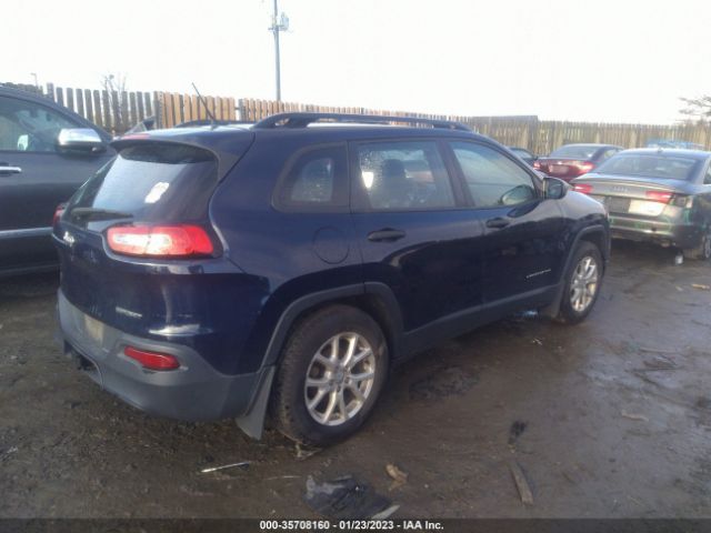 1C4PJLABXFW695607 Jeep Cherokee Sport