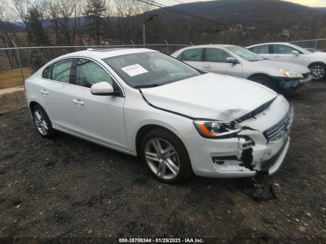 2014 Volvo S40, VIN: YV1612FH7E2288167