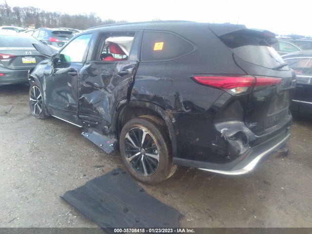 2022 Toyota Highlander, VIN: 5TDLZRBH8NS207217