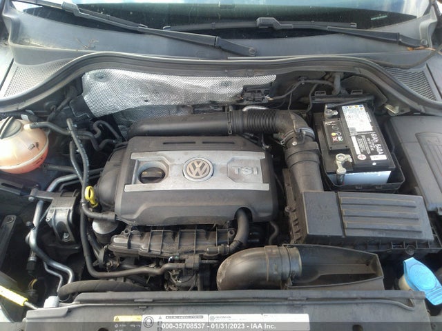 2017 Volkswagen Tiguan, VIN: WVGRV7AX1HK005085