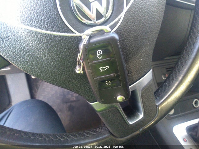 2017 Volkswagen Tiguan, VIN: WVGRV7AX1HK005085