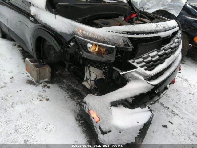 KNDEPCAA8M7096788 KIA Seltos Lx