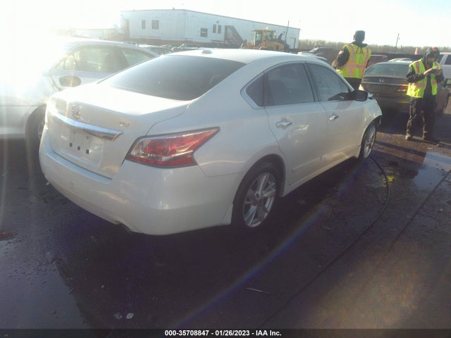 2015 NISSAN ALTIMA 2.5 SV VIN: 1N4AL3AP5FC221275