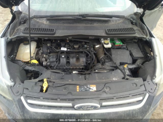 1FMCU9G92FUB40655 Ford ESCAPE SE