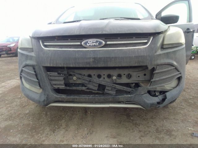 1FMCU9G92FUB40655 Ford ESCAPE SE