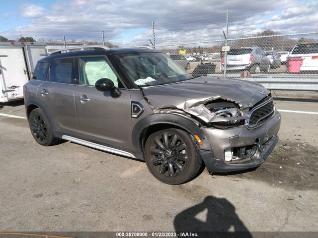 2018 Mini Countryman, VIN: WMZYT3C3XJ3E00264