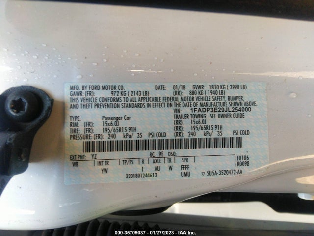 2018 FORD FOCUS S VIN: 1FADP3E29JL254000