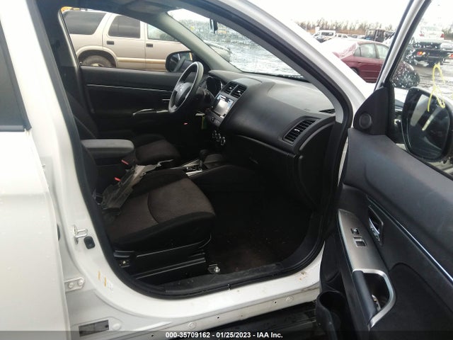 2018 MITSUBISHI OUTLANDER SPORT 2.0 VIN: JA4AP3AU4JZ015398