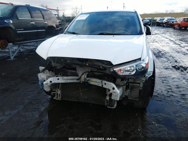 2018 MITSUBISHI OUTLANDER SPORT 2.0 VIN: JA4AP3AU4JZ015398