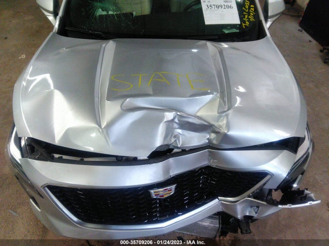 2019 Cadillac XT4, VIN: 1GYFZFR41KF124572
