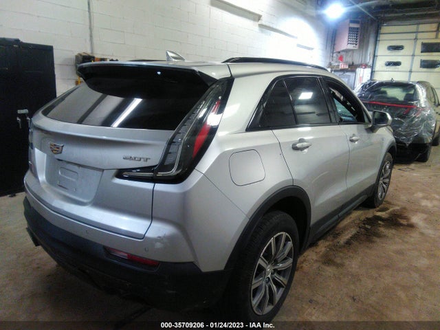 2019 Cadillac XT4, VIN: 1GYFZFR41KF124572