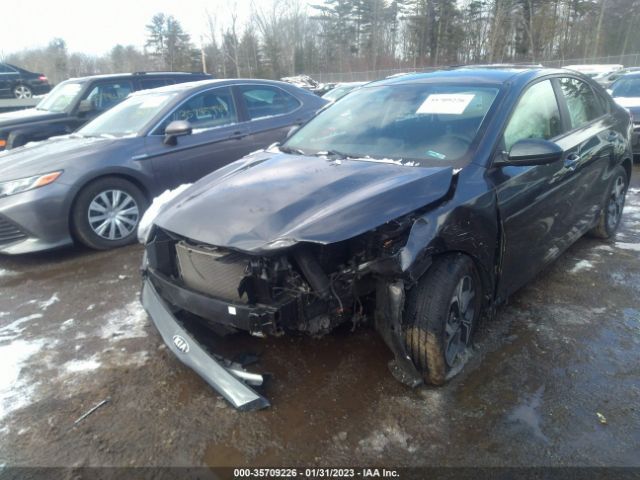 3KPF24ADXKE045521 KIA Forte Lxs