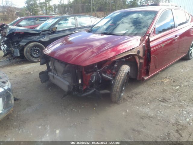 1N4AL4CVXMN369988 Nissan Altima 2.0 Sr