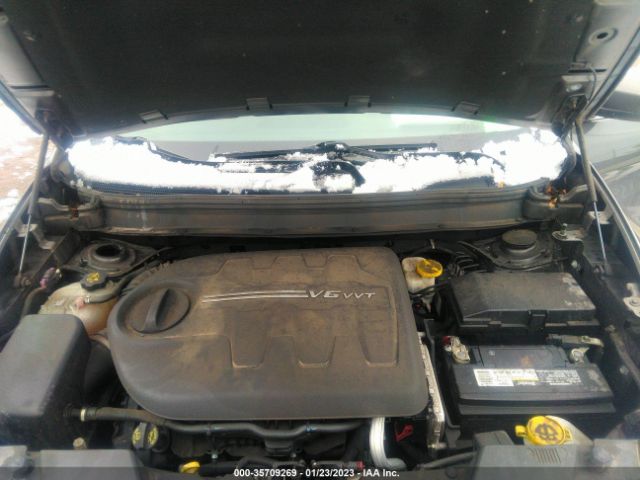 1C4PJMJX9JD593852 Jeep Cherokee Overland
