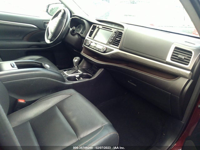 2018 Toyota Highlander, VIN: 5TDDGRFH1JS037832