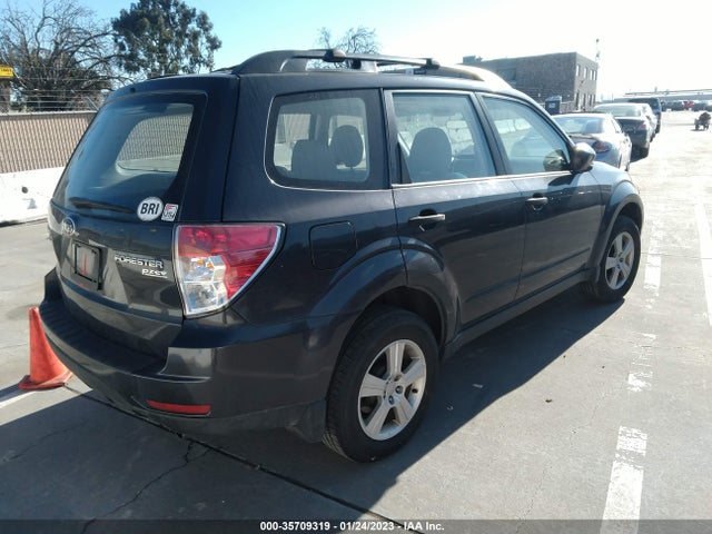 JF2SHABC7CH438956 Subaru Forester 2.5x