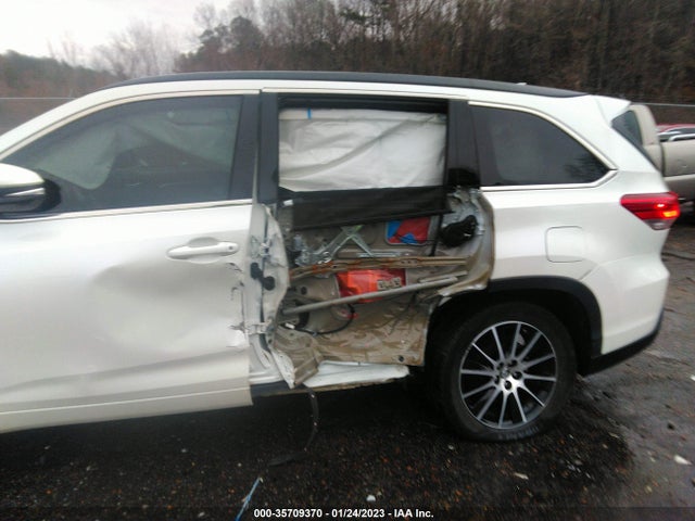 2017 Toyota Highlander, VIN: 5TDKZRFH3HS194578