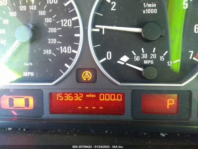 BMW 3 Series 330xi 2005 WBAEW53435PN39918 Image 8