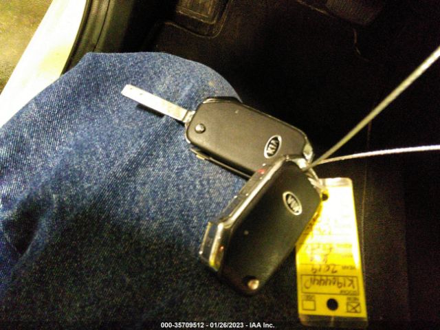 3KPF24AD6KE013410 KIA Forte Lxs