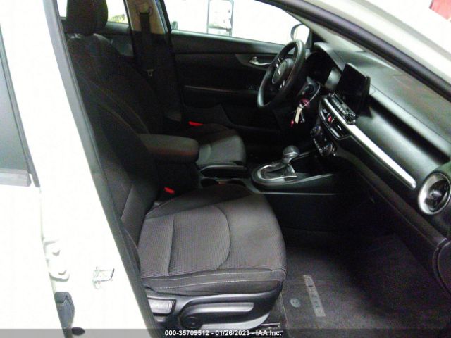 3KPF24AD6KE013410 KIA Forte Lxs