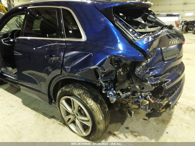 WA1DECF33M1054344 Audi Q3 S Line Premium