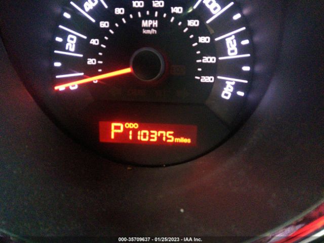 KNDJT2A25B7210899 KIA SOUL +