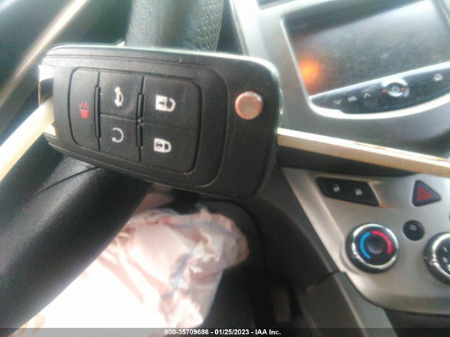 Chevrolet SONIC LT 2014 1G1JC5SH8E4166691 Image 3
