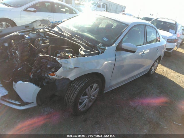 3VW2B7AJ0HM254039 Volkswagen Jetta 1.4t S