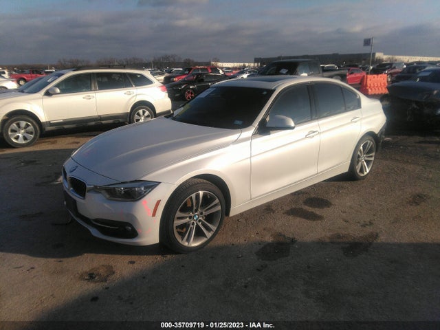 BMW 3 Series 328i 2016 WBA8E9G53GNT82173 Image 2