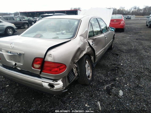 1998 MERCEDES-BENZ E-CLASS VIN: WDBJF70F5WA589659