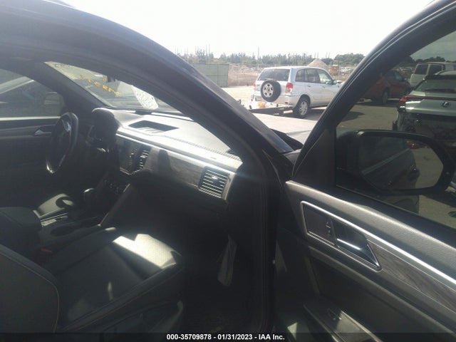 2020 Volkswagen Atlas, VIN: 1V2YC2CA9LC205604
