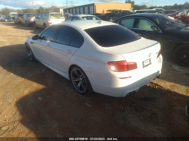 2014 BMW M5, VIN: WBSFV9C52ED097234