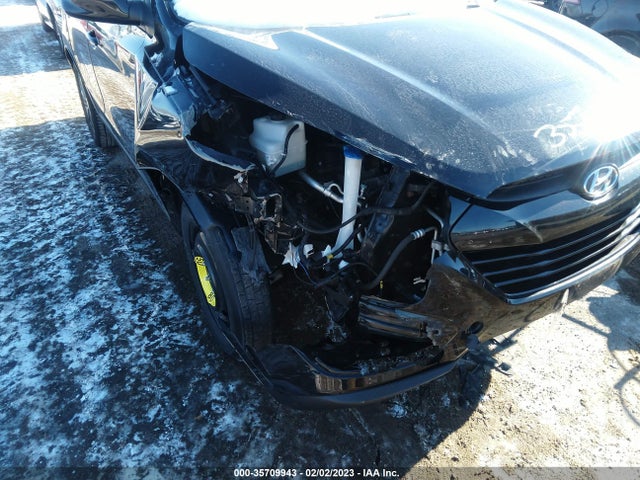 2015 Hyundai Tucson, VIN: KM8JTCAF6FU091790