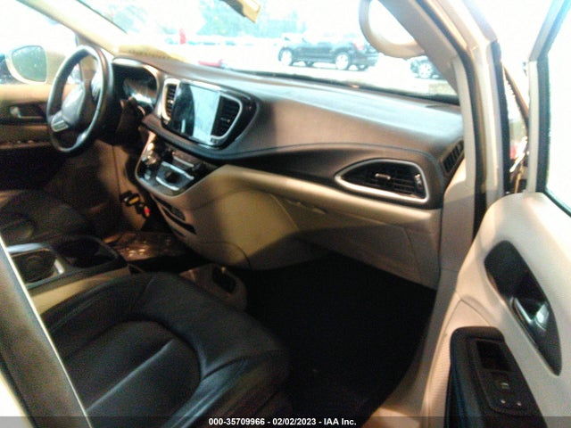 Chrysler Pacifica Touring L 2021 аукцион фото