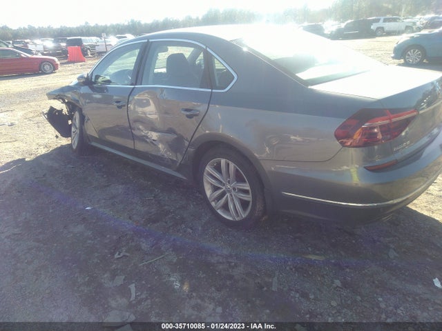 2018 Volkswagen Passat, VIN: 1VWBA7A31JC029950