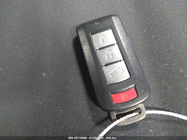 JA32U2FU0AU015089 Mitsubishi LANCER ES