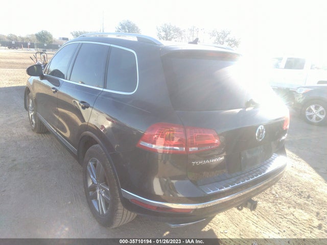 WVGEP9BP1GD004136 Volkswagen Touareg Lux