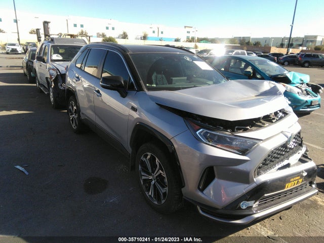 2021 Toyota RAV4, VIN: JTMFB3FV5MD016735