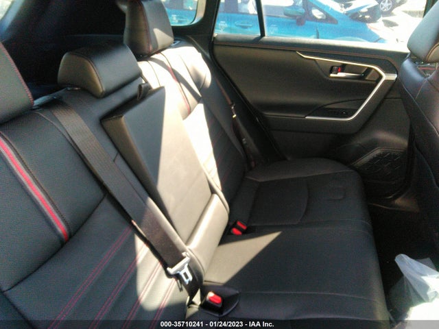 2021 Toyota RAV4, VIN: JTMFB3FV5MD016735