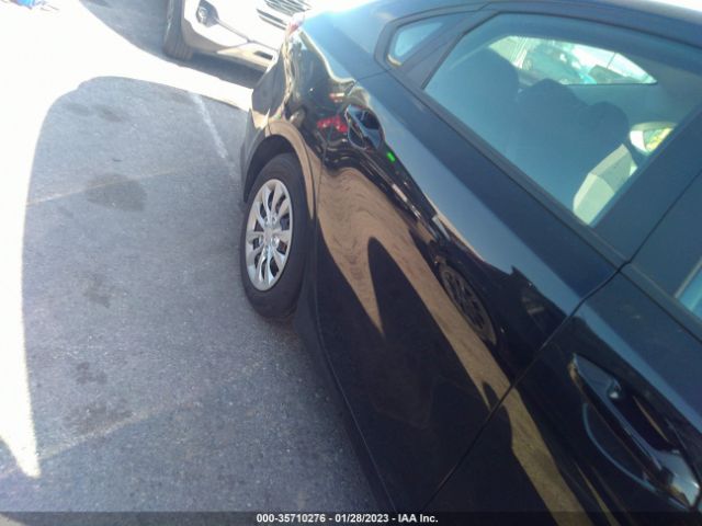 3KPF24AD8PE565806 KIA FORTE LX