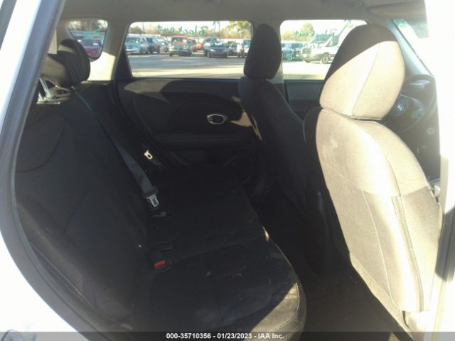 KNDJN2A29F7112782 KIA Soul Base
