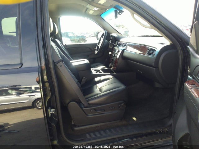 2011 CHEVROLET AVALANCHE LT VIN: 3GNMCFE02BG381392