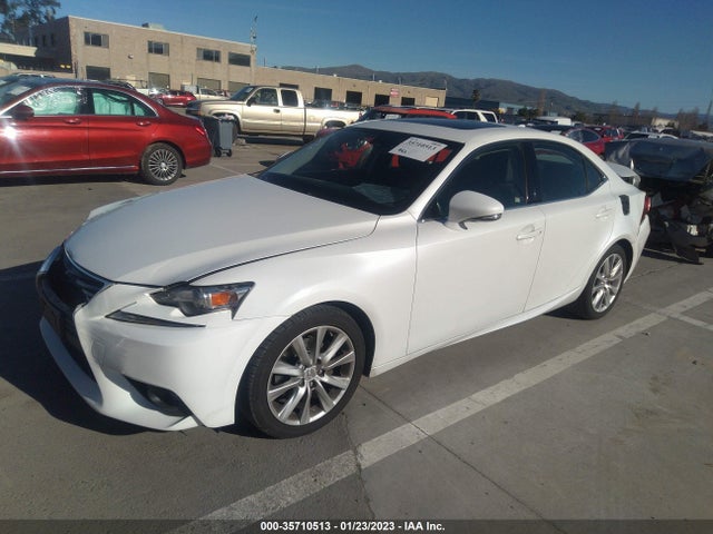 Lexus IS 250 2015 JTHBF1D20F5056894 Image 2