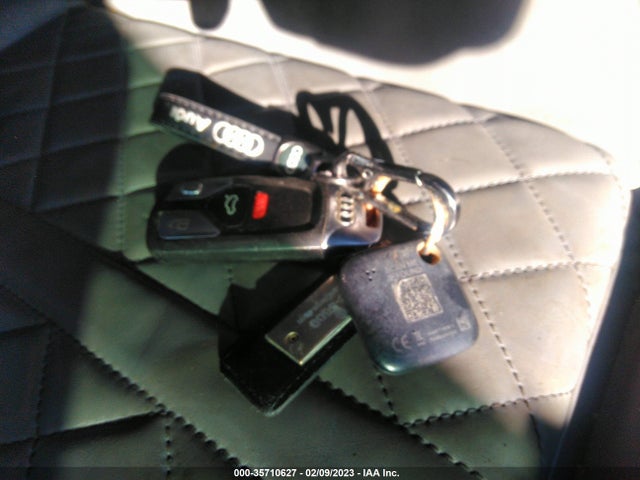 WAUC4CF58JA023802 Audi S5 Sportback Prestige