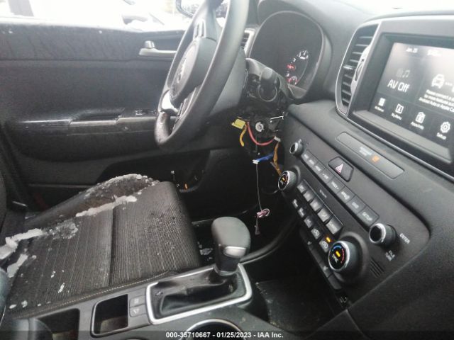 KNDPM3AC7J7354197 KIA Sportage Lx