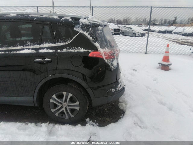 2017 Toyota RAV4, VIN: 2T3BFREV1HW635820