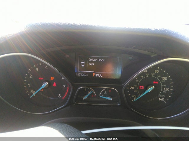 2016 Ford Focus, VIN: 1FADP3F29GL276666