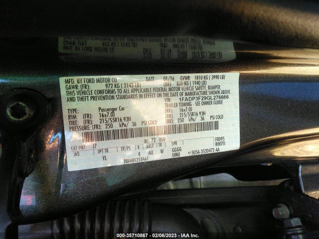 2016 Ford Focus, VIN: 1FADP3F29GL276666