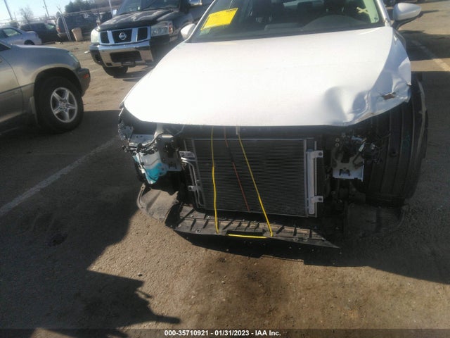 2019 Mazda 3, VIN: 3MZBPADL6KM107694