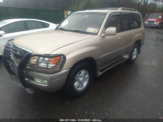 Lexus LX 470 2000 JT6HT00W6Y0108379 Image 2